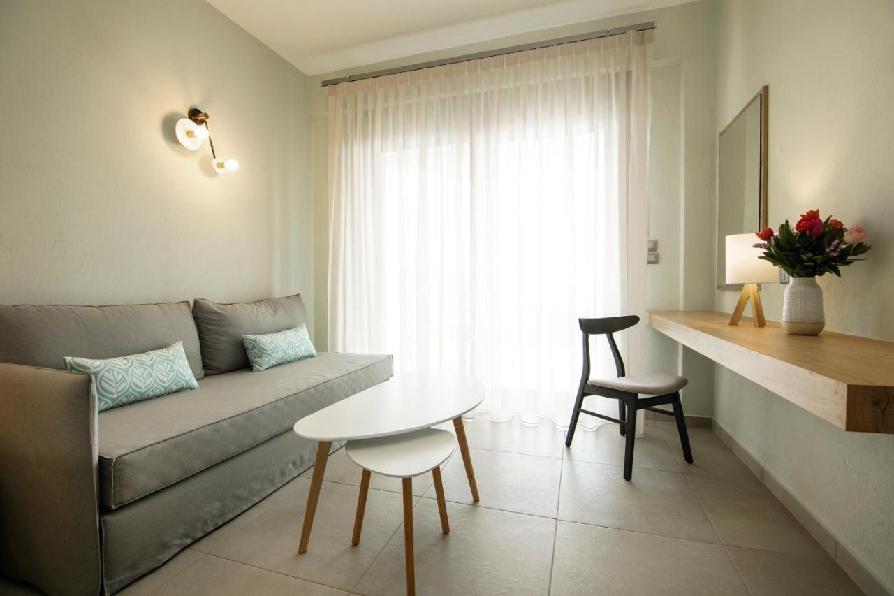 Aparthotel Le Grand Reve Gerakini Exterior foto