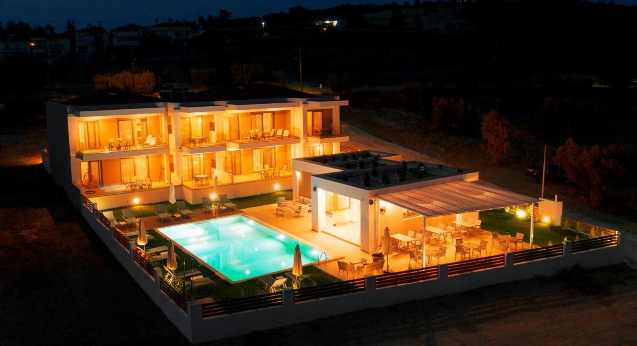 Aparthotel Le Grand Reve Gerakini Exterior foto